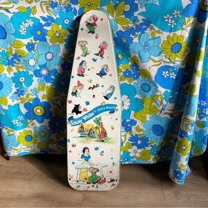 Vintage Disney’s Snow White Wolverine Toy Tin Litho children’s ironing board